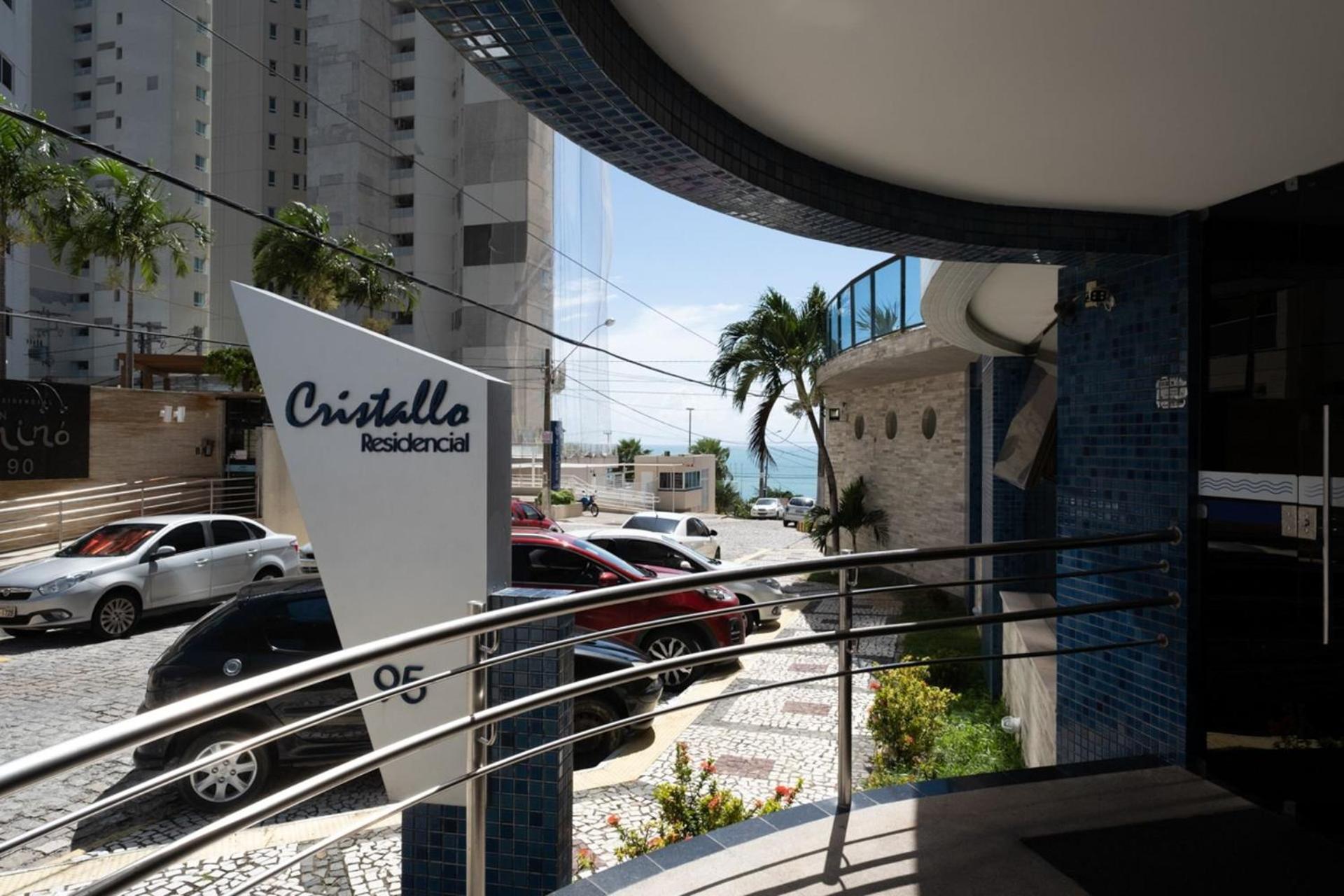 Pontanegra Beachfront Retreat: Family-Friendly Apartment with Sea Views Natal Exterior photo