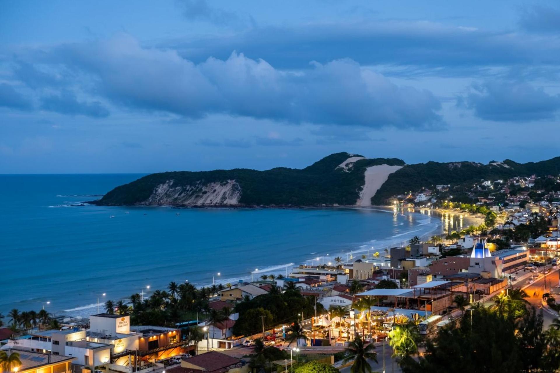 Pontanegra Beachfront Retreat: Family-Friendly Apartment with Sea Views Natal Exterior photo