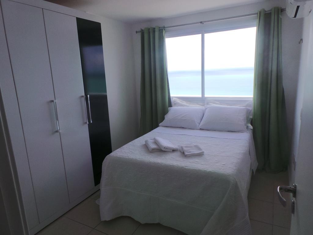 Pontanegra Beachfront Retreat: Family-Friendly Apartment with Sea Views Natal Room photo